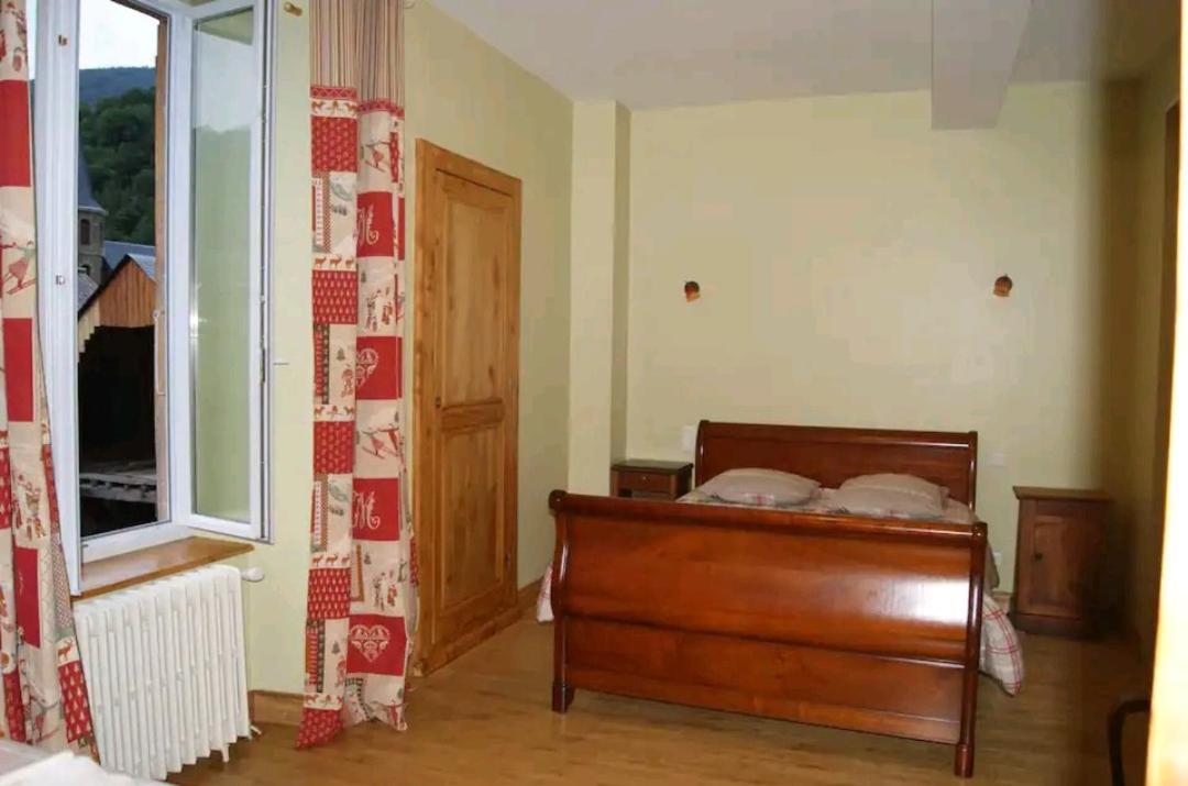 Maison Burgalat Saint-Mamet ภายนอก รูปภาพ