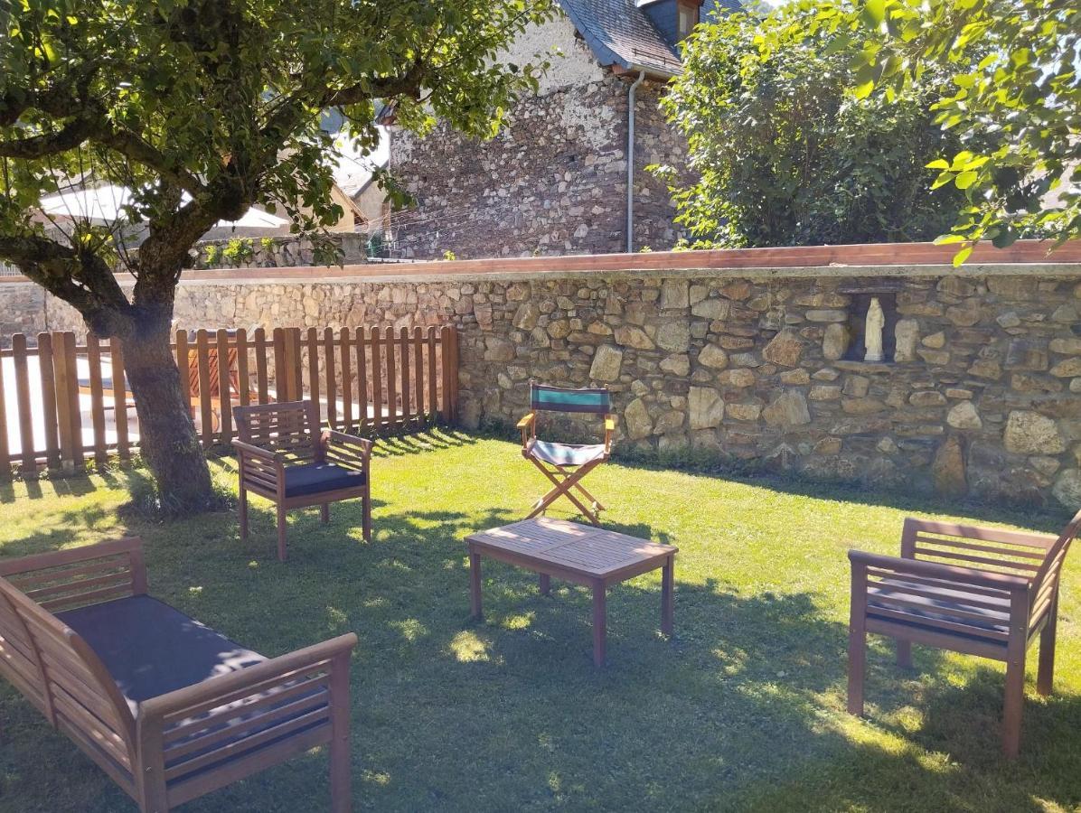 Maison Burgalat Saint-Mamet ภายนอก รูปภาพ